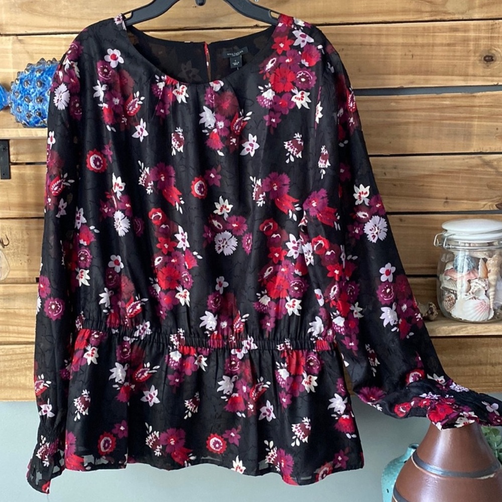 Ann Taylor | Floral Peplum Blouse